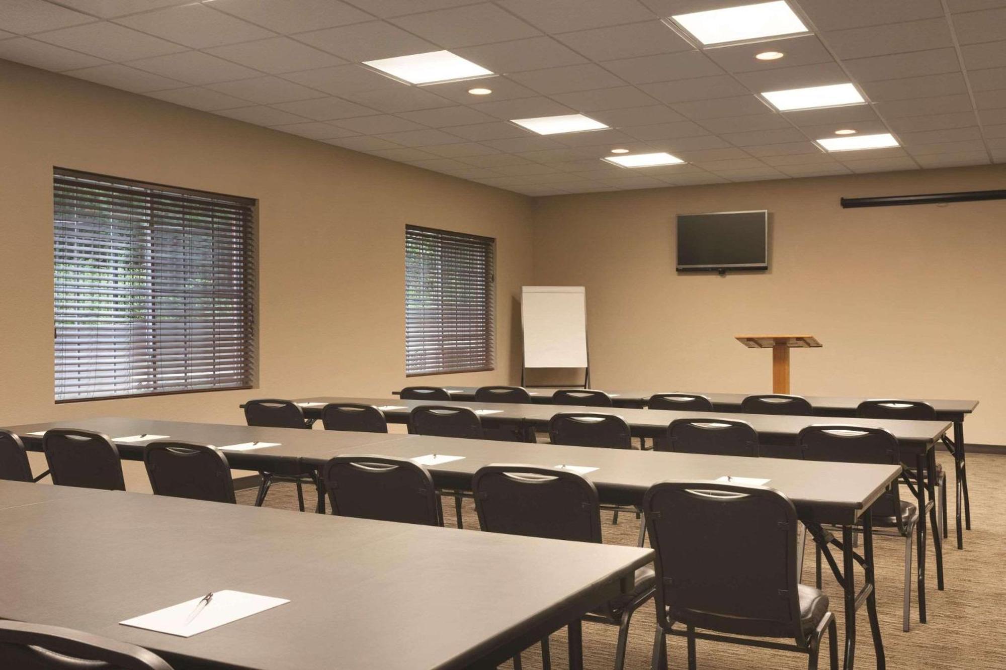 Country Inn & Suites By Radisson, Goodlettsville, Tn מראה חיצוני תמונה